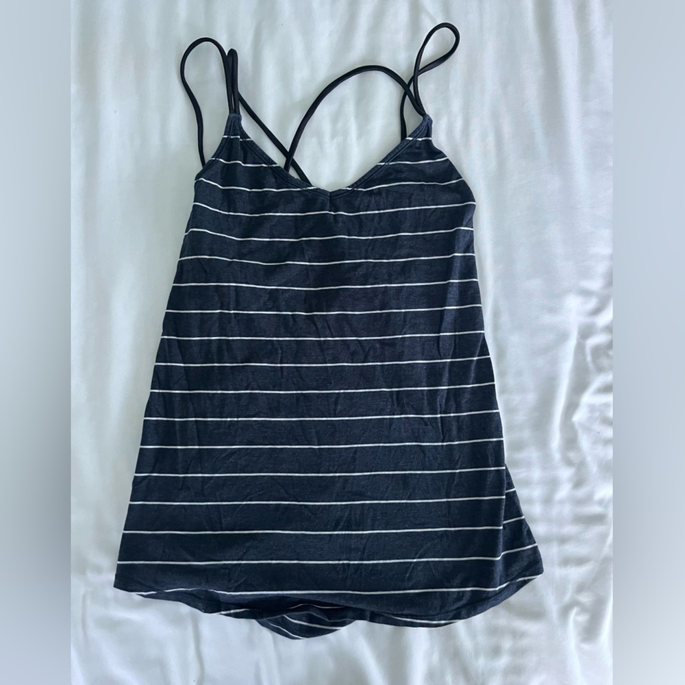 Lululemon strappy tank approximately size 2